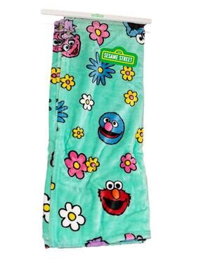 Sesame Street Green Decorative Throw 50" X 60" Polyester